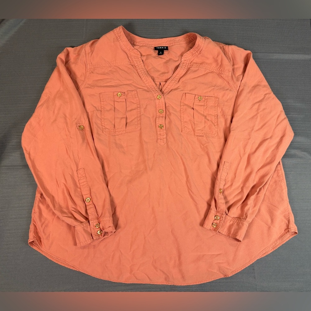 Torrid Peach Utility Button Blouse | Size 2 | Viscose Lyocell